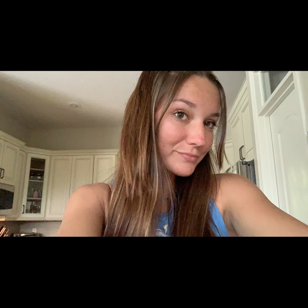 Meet your Posher, Isabella